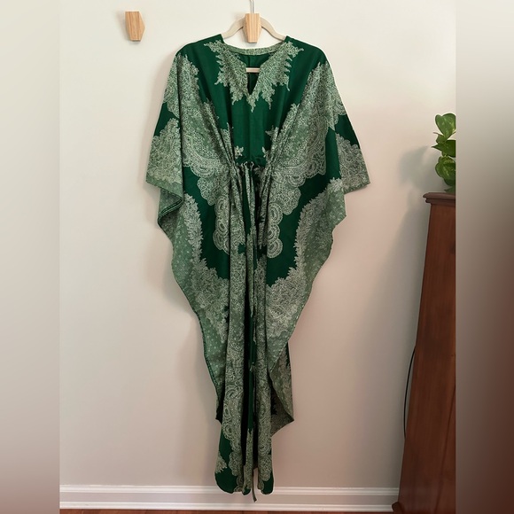 NWOT Kaftan Maxi Dress - Picture 4 of 6